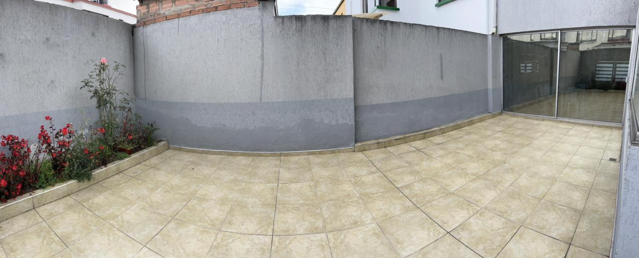 Villa Casa Chimenea A 5 Minutos Del Aeropuerto Bogotá Exterior foto